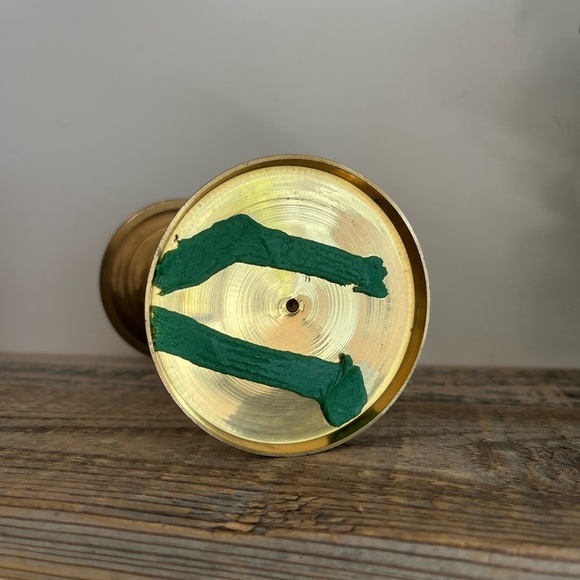 Brass candlestick for pillar candles - Picture 6 of 6